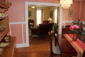 Blackberry Inn bnb dining area