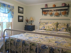 Dean Lane bnb country themed bedroom