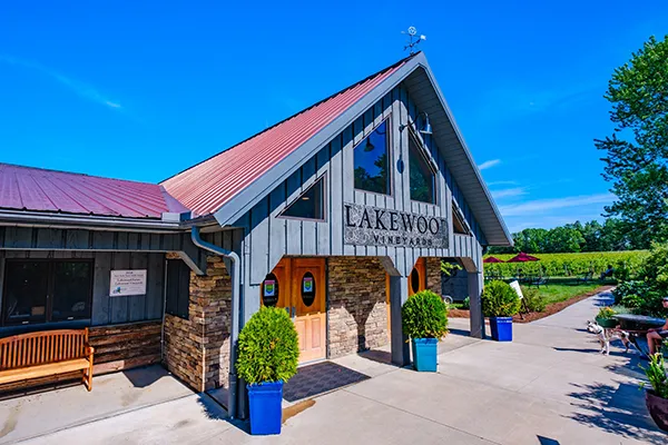 Lakewood Vineyards